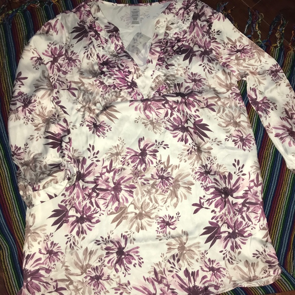 Floral pattern Blouse 💟